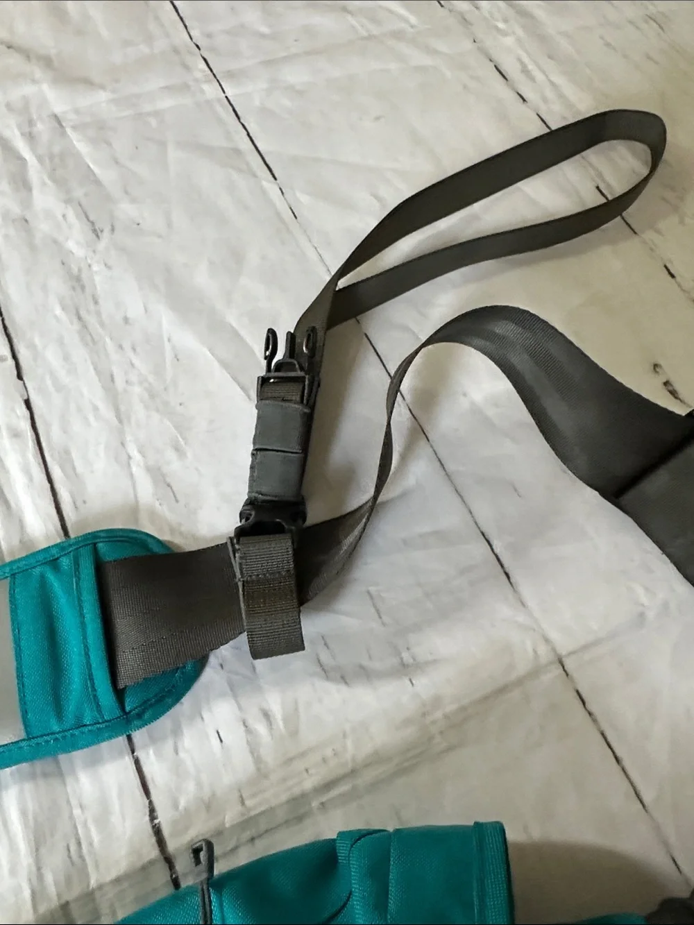 Patagonia Mini Mass Teal and Gray Messenger Bag